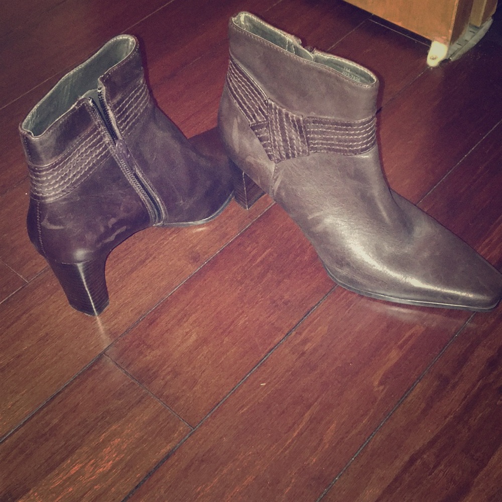 Worthington booties